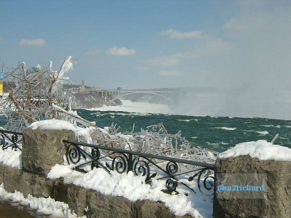 Niagra Falls-Winter/RichsunDay3-09-08 110.jpg