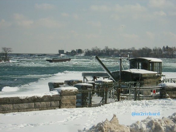 Niagra Falls-Winter/RichsunDay3-09-08 123.jpg